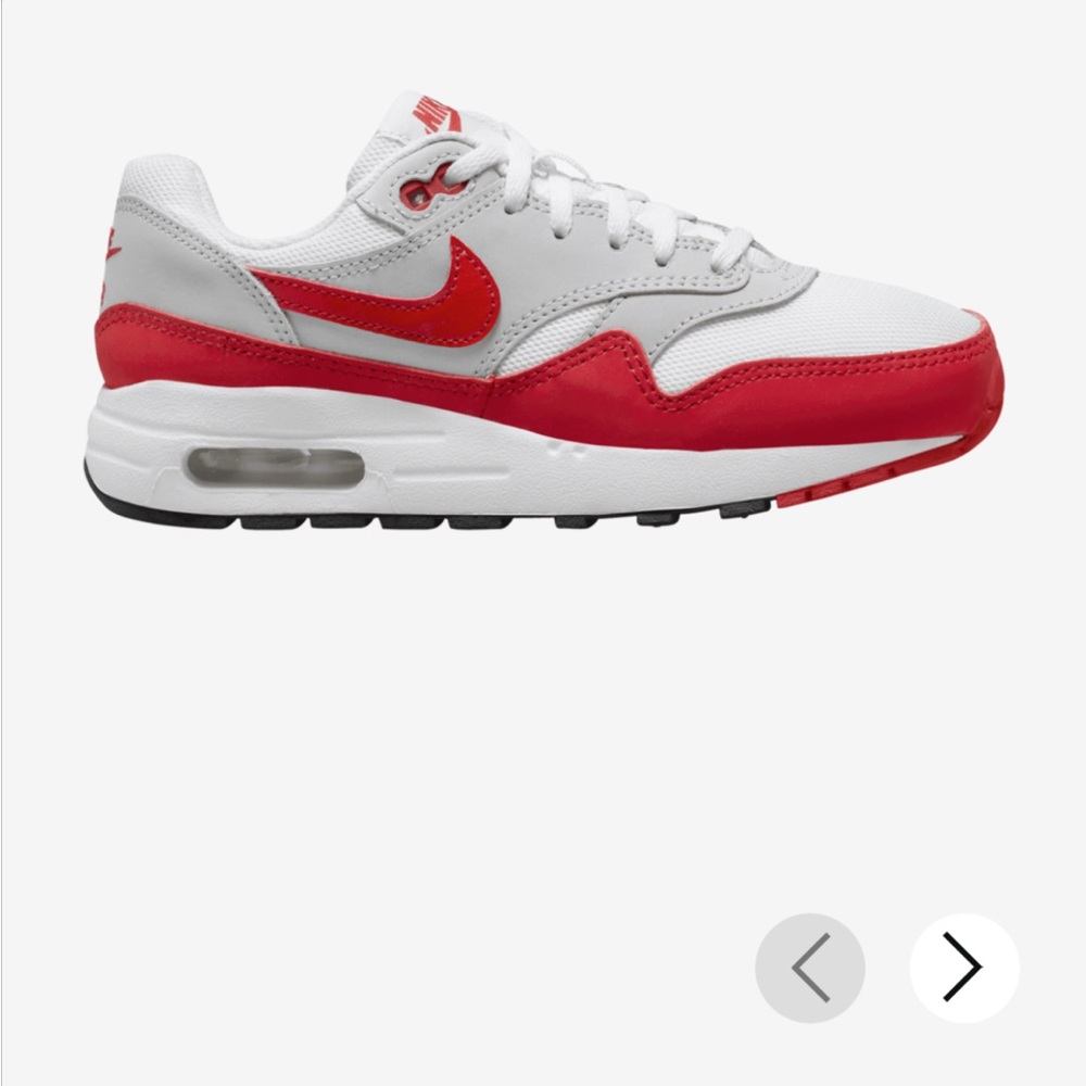Brand New Nike Air Max 1- Boys Grade School Sz 6